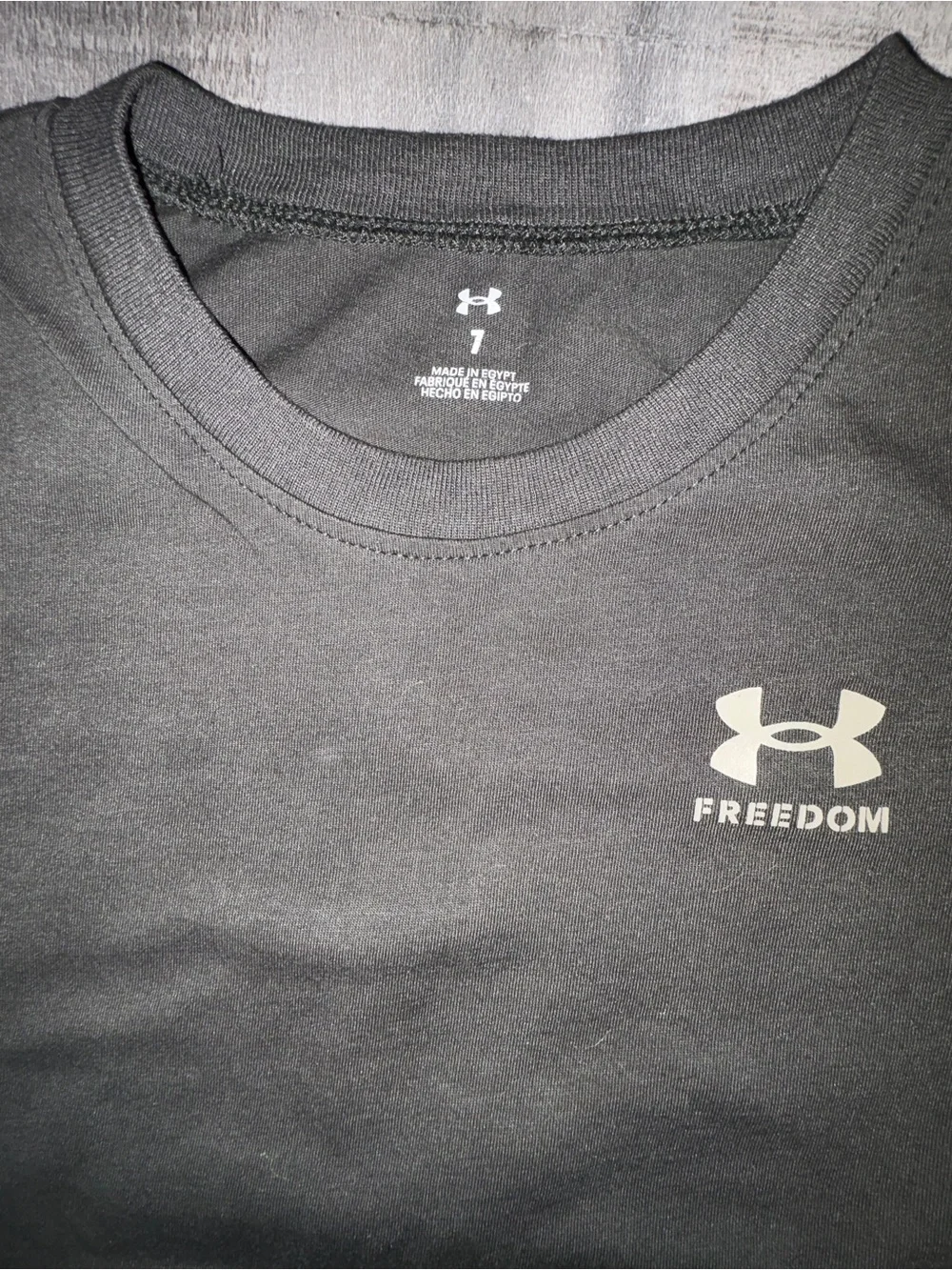 NWOT BOYS Under Armour Athletic Shirts Lot Size 7 (Pack of 2) -Freedom Flag